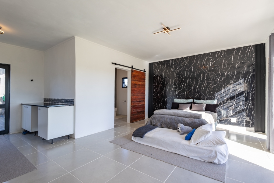 6 Bedroom Property for Sale in Harkerville A H Western Cape